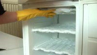 Морозильник Smeg не размораживается
